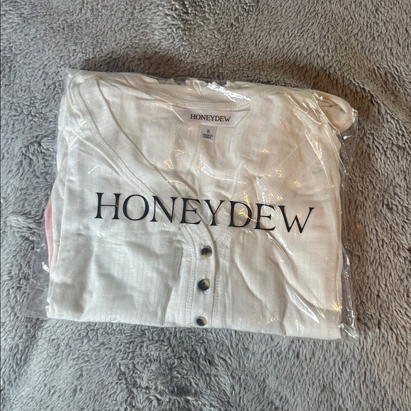 Honeydew Laid Back Pajama Short Set, Size Small NWT - Picture 9 of 9